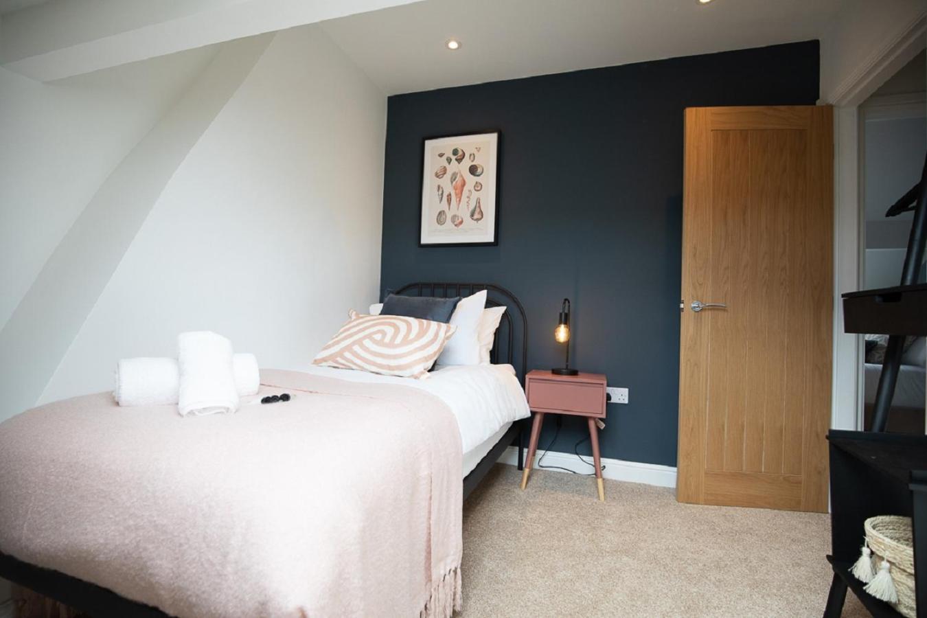 Villa Sea Renity Whitby Esterno foto